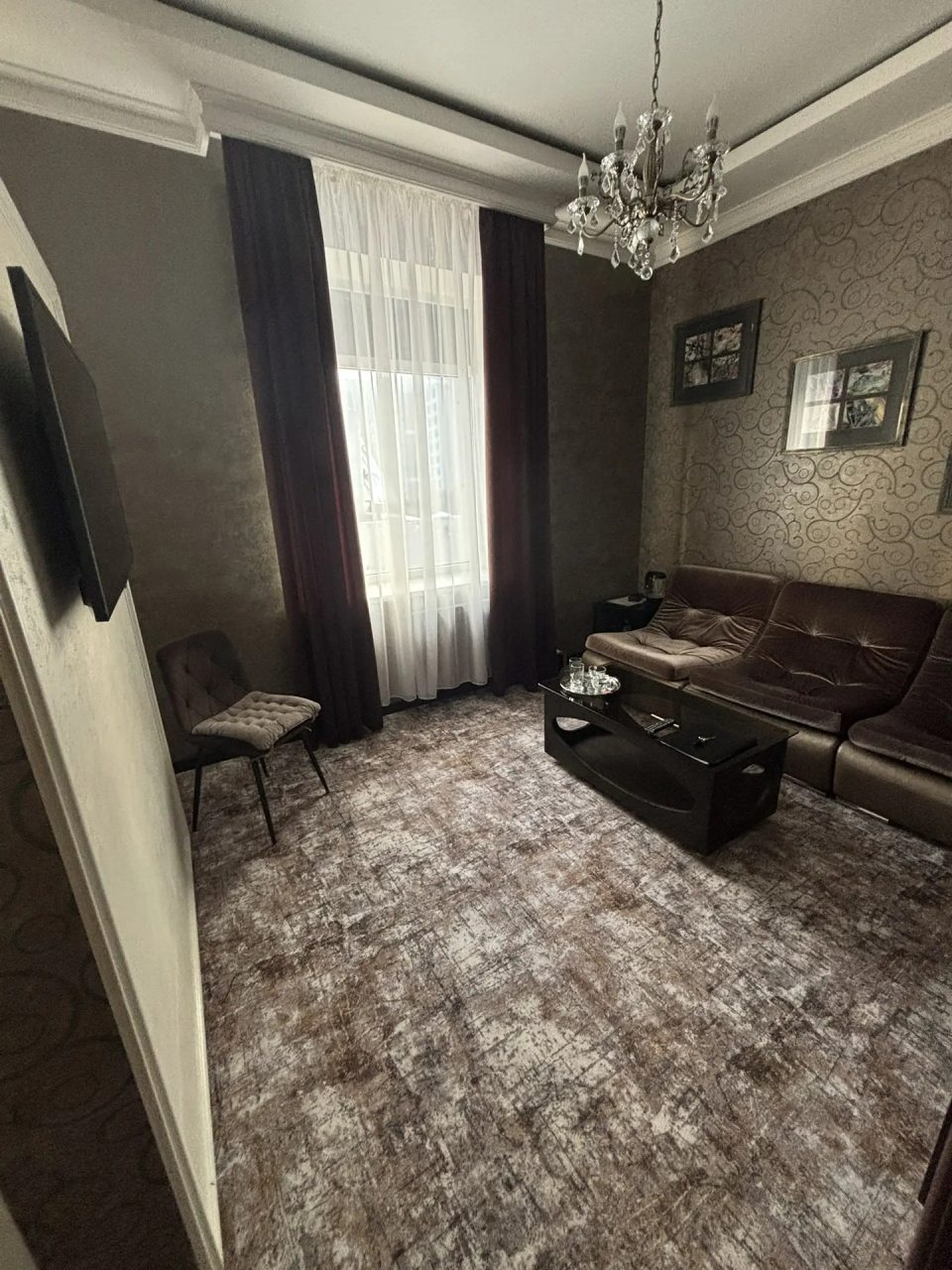 Студио (Полулюкс), Гостиница REST HOUSE