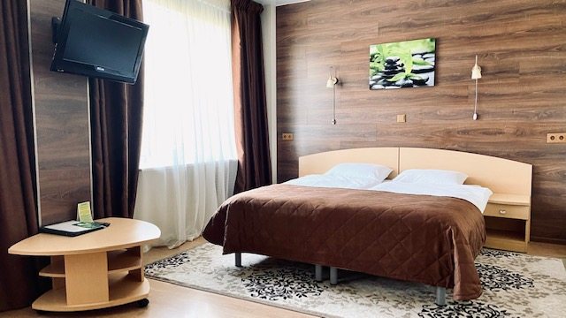 Двухместный (Улучшенный двухместный номер с 1 кроватью или 2 отдельными кроватями) гостиницы Ингрия, Колпино