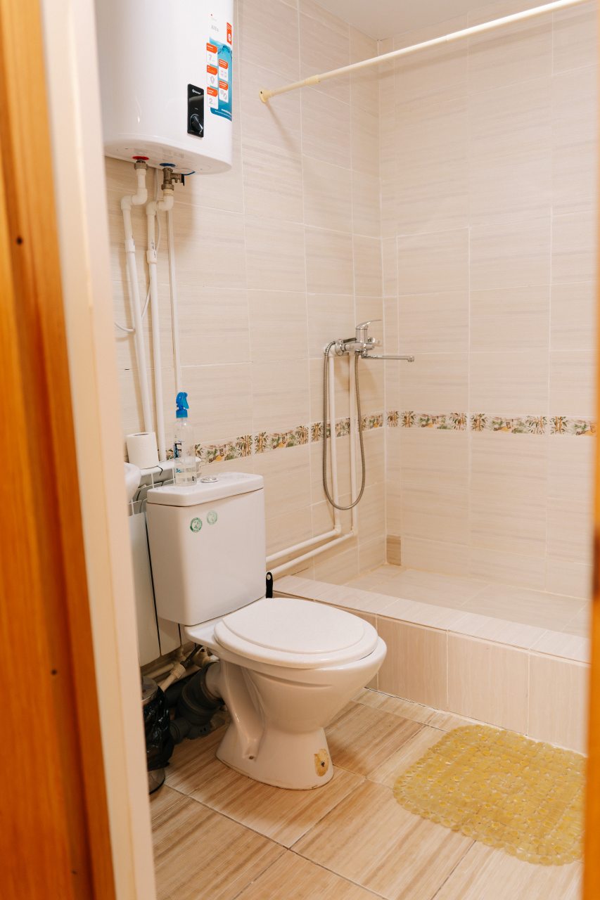 Коттедж (Домик однокомнатный), Гостиница Алмаз