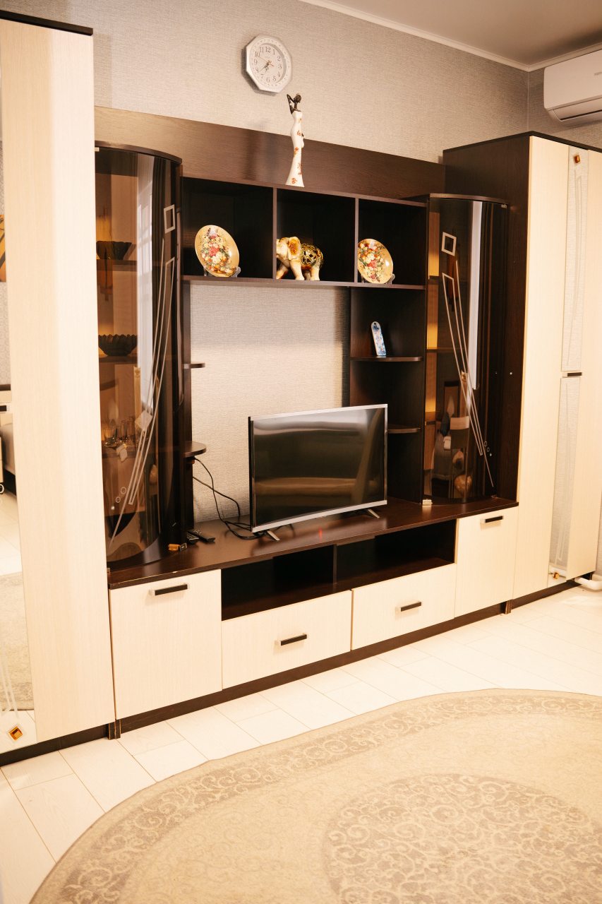 Коттедж (Домик однокомнатный), Гостиница Алмаз