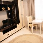 Коттедж (Домик однокомнатный), Гостиница Алмаз