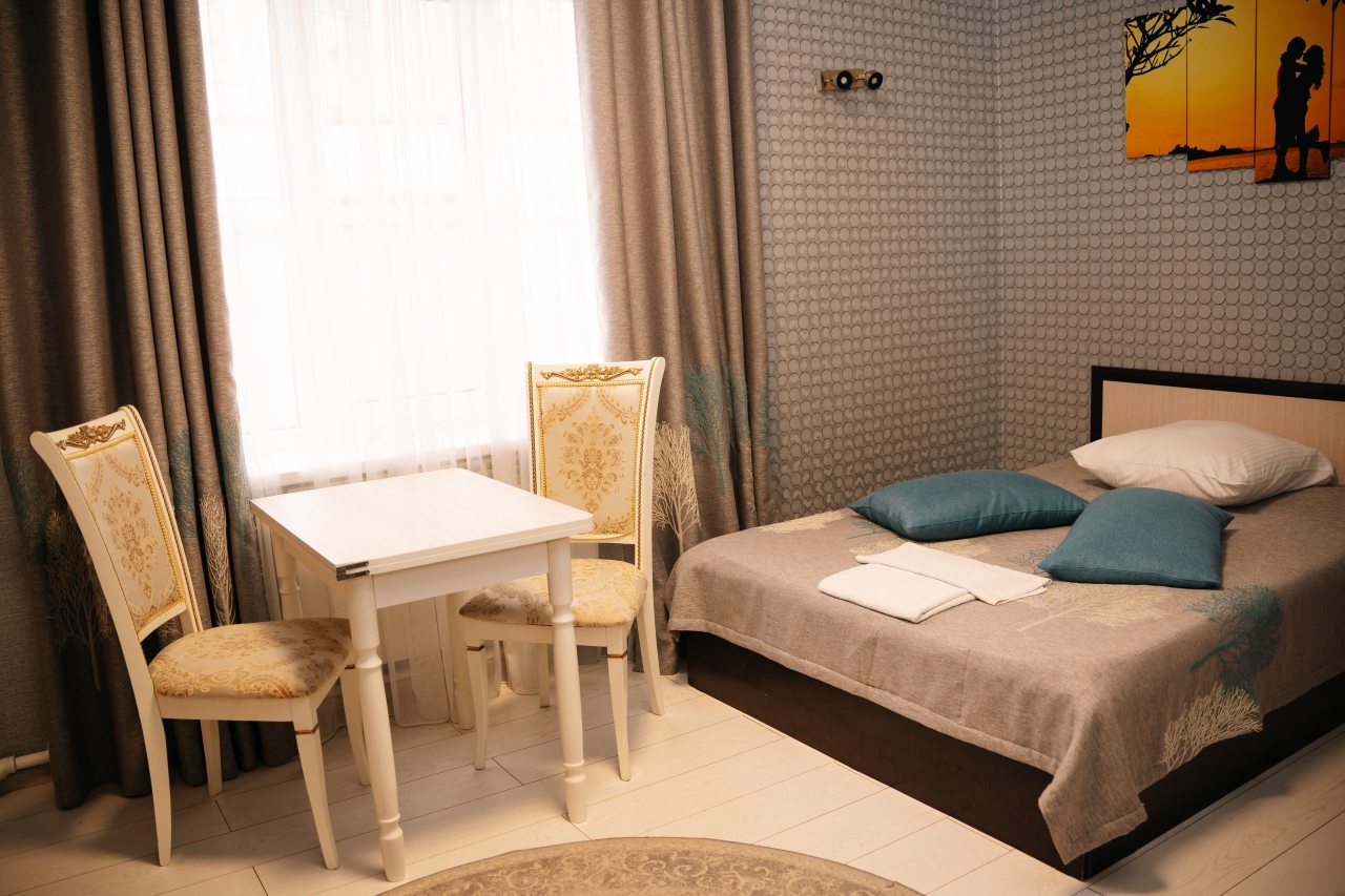 Коттедж (Домик однокомнатный), Гостиница Алмаз