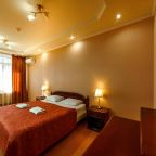 De Luxe (Джуниор Сюит), Гостиница Европа