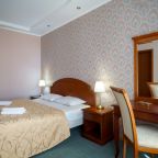 De Luxe (Джуниор Сюит), Гостиница Европа