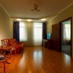 De Luxe (Джуниор Сюит), Гостиница Европа