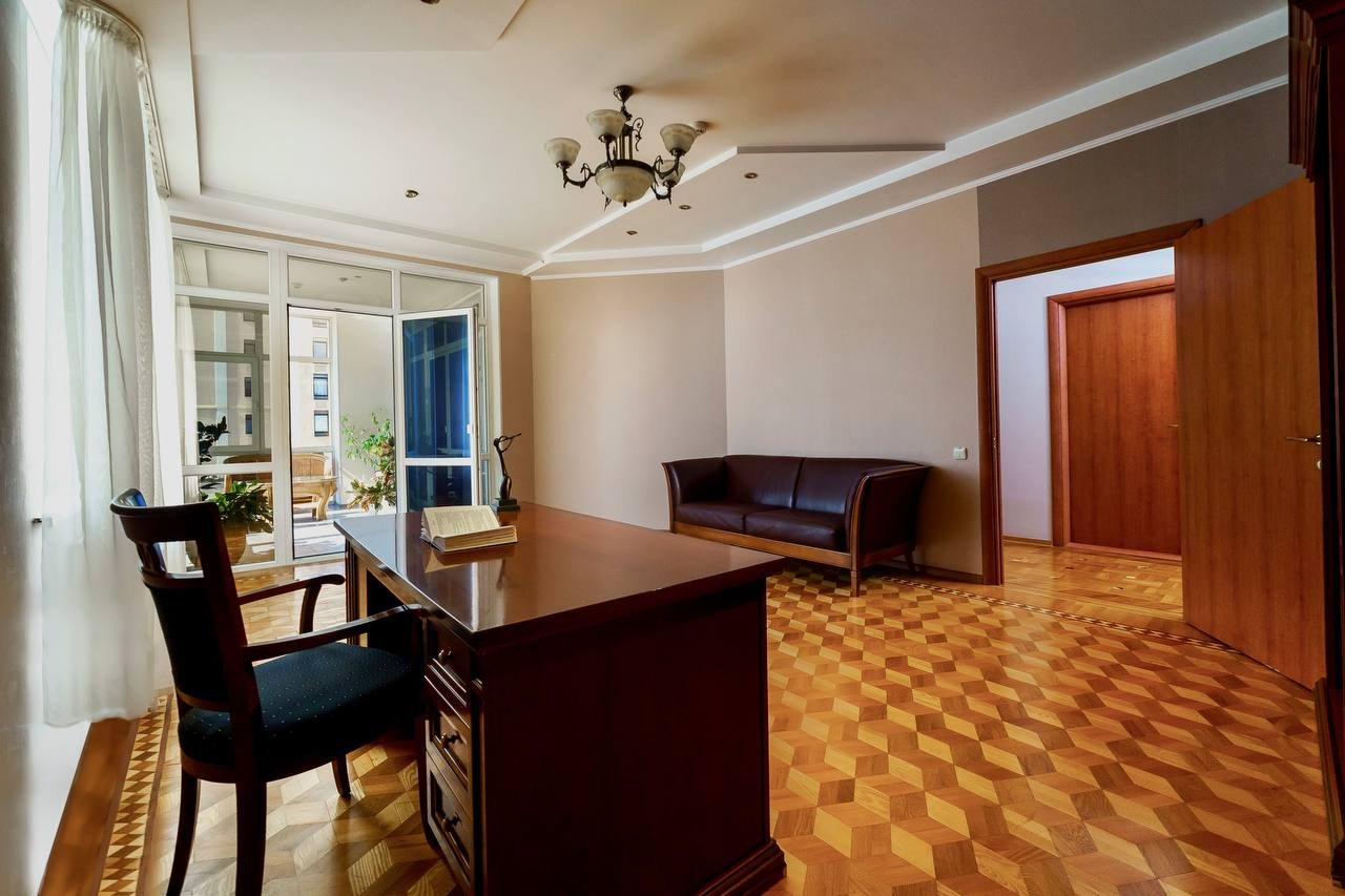 Апартаменты, Гостиница Европа