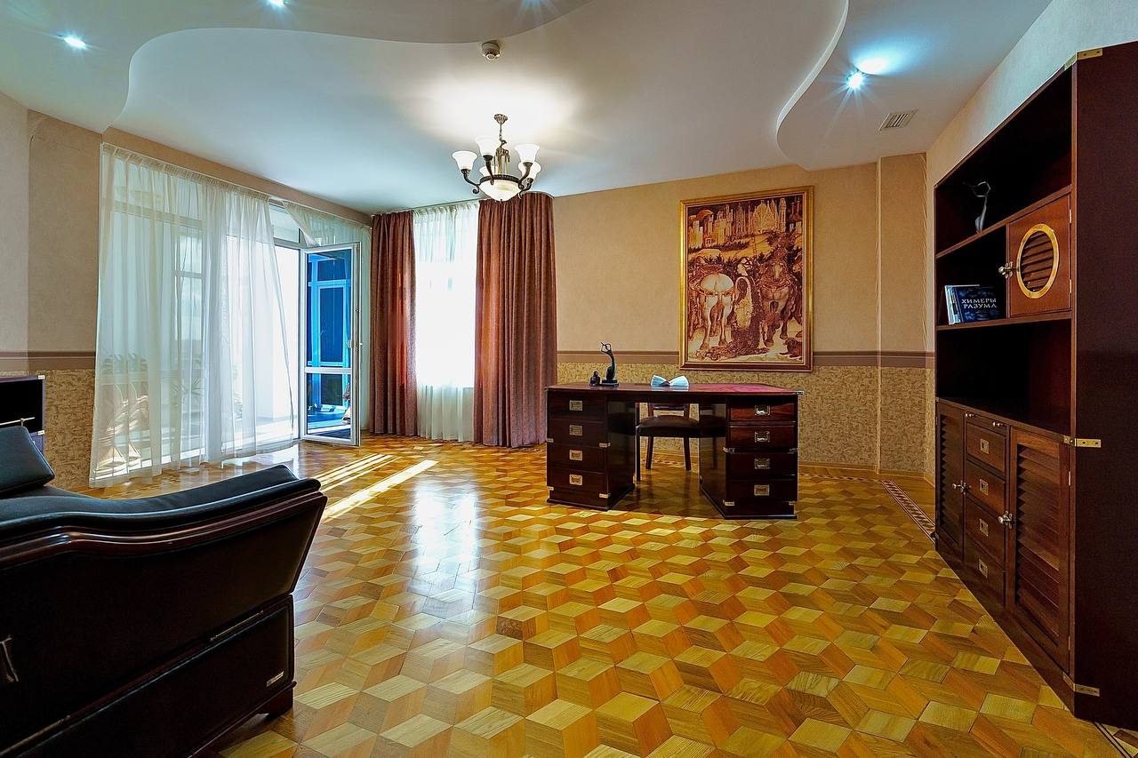 Апартаменты, Гостиница Европа