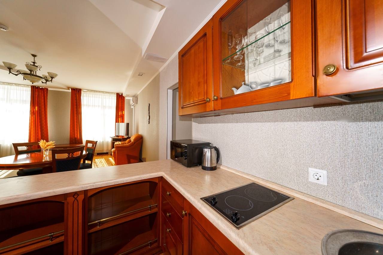 Апартаменты, Гостиница Европа