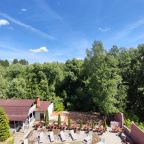 Бассейн, Гостиница Мона Лиза