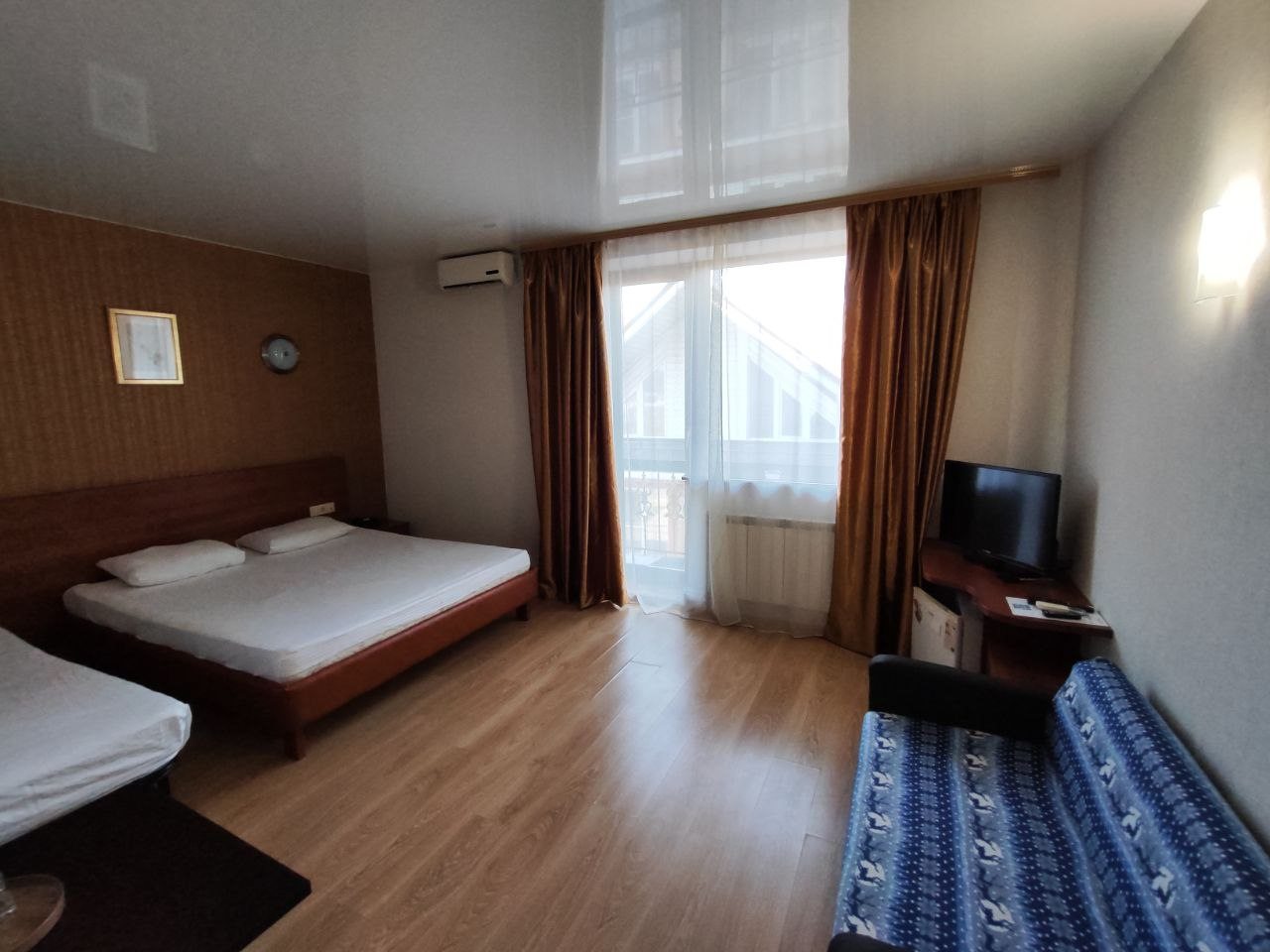 Трехместный (Комфорт трехместный), Гостиница Мона Лиза