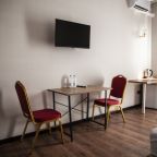 Семейный, Гостиница Мона Лиза