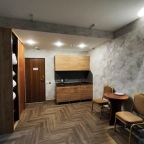 Полулюкс, Гостиница Мона Лиза