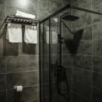 Люкс, Гостиница Мона Лиза