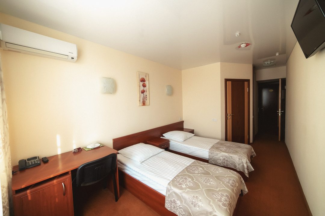 Двухместный (Комфорт, с 2 отдельными кроватями) отеля Могилев