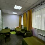 Трёхместный и более (Трехместный номер), Хостел Крылья