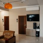Круглосуточная стойка регистрации, Гостиница Orange
