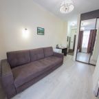 Полулюкс (Стандарт), Гостиничный комплекс Европа