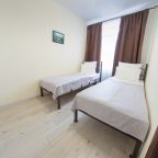 Полулюкс (Стандарт), Гостиничный комплекс Европа