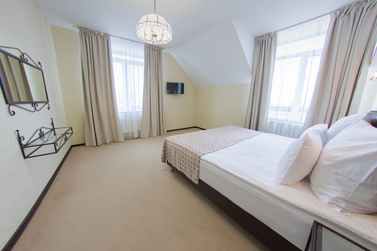 Люкс, Гостиничный комплекс Европа