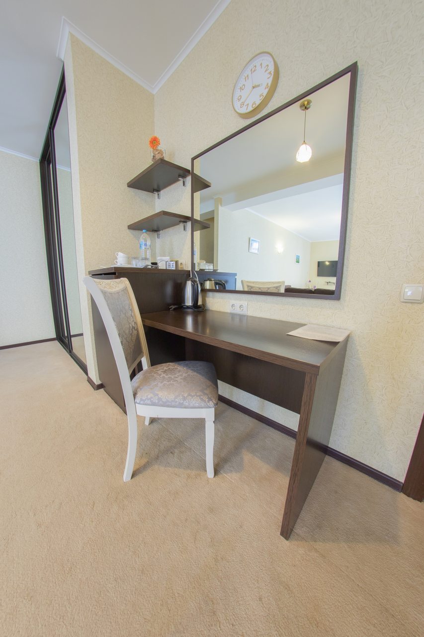 Люкс, Гостиничный комплекс Европа