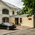 Парковка, Гостиница Gregory