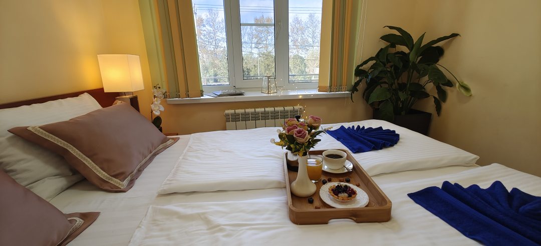 Апартаменты (Апартаменты трёхкомнатные с кухней шестиместные) отеля Бавария, Витязево