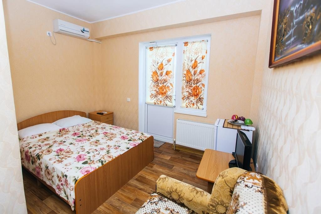 Двухместный (Двухместный номер с 1 кроватью или 2 отдельными кроватями) гостевого дома На Новороссийской 18, Кабардинка