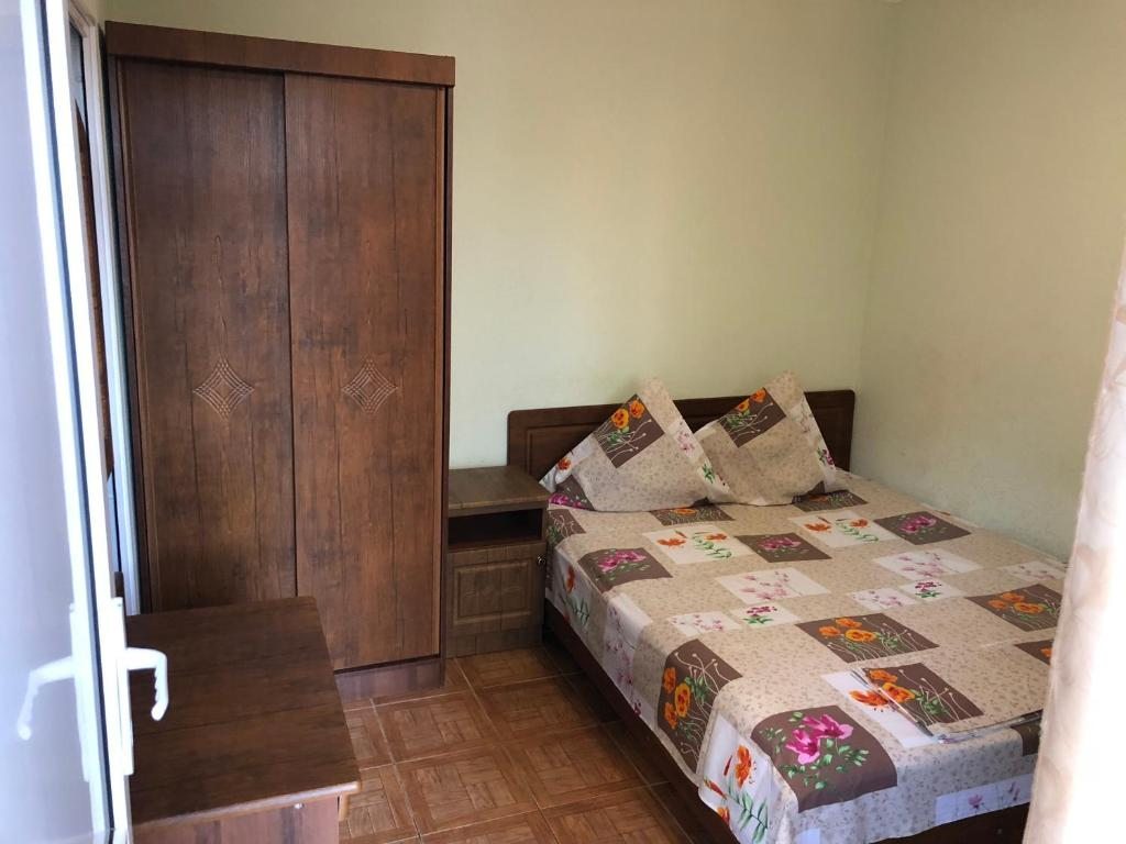 Двухместный (Двухместный номер с 1 кроватью 25) гостевого дома Санар, Лазаревское