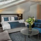 Просторный мансардный номер