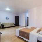 Полулюкс с балконом