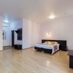 Полулюкс с балконом