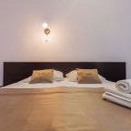 Полулюкс с балконом