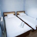 Двухместный (Двухместный номер с 2 отдельными кроватями и ванной комнатой), Отель Улей