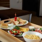 Завтрак в номер, Отель Imperial Sun