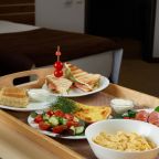 Завтрак в номер, Отель Imperial Sun