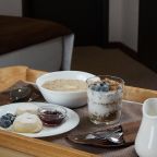 Завтрак в номер, Отель Imperial Sun