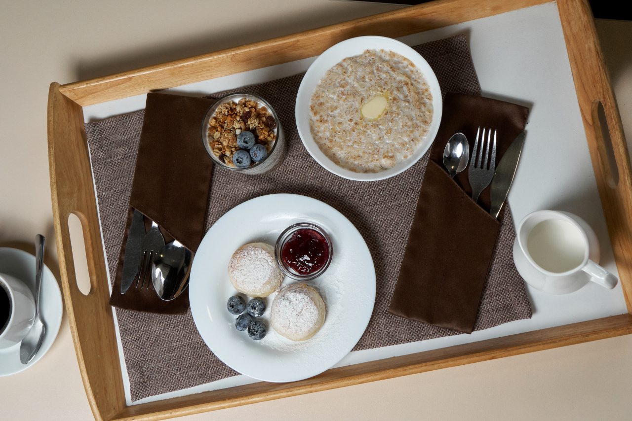 Завтрак в номер, Отель Imperial Sun