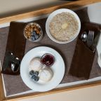 Завтрак в номер, Отель Imperial Sun