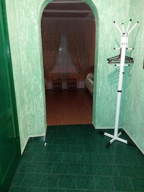 Двухместный (Двухместный номер с 2 отдельными кроватями и душем) отеля На Ленина, Шахты