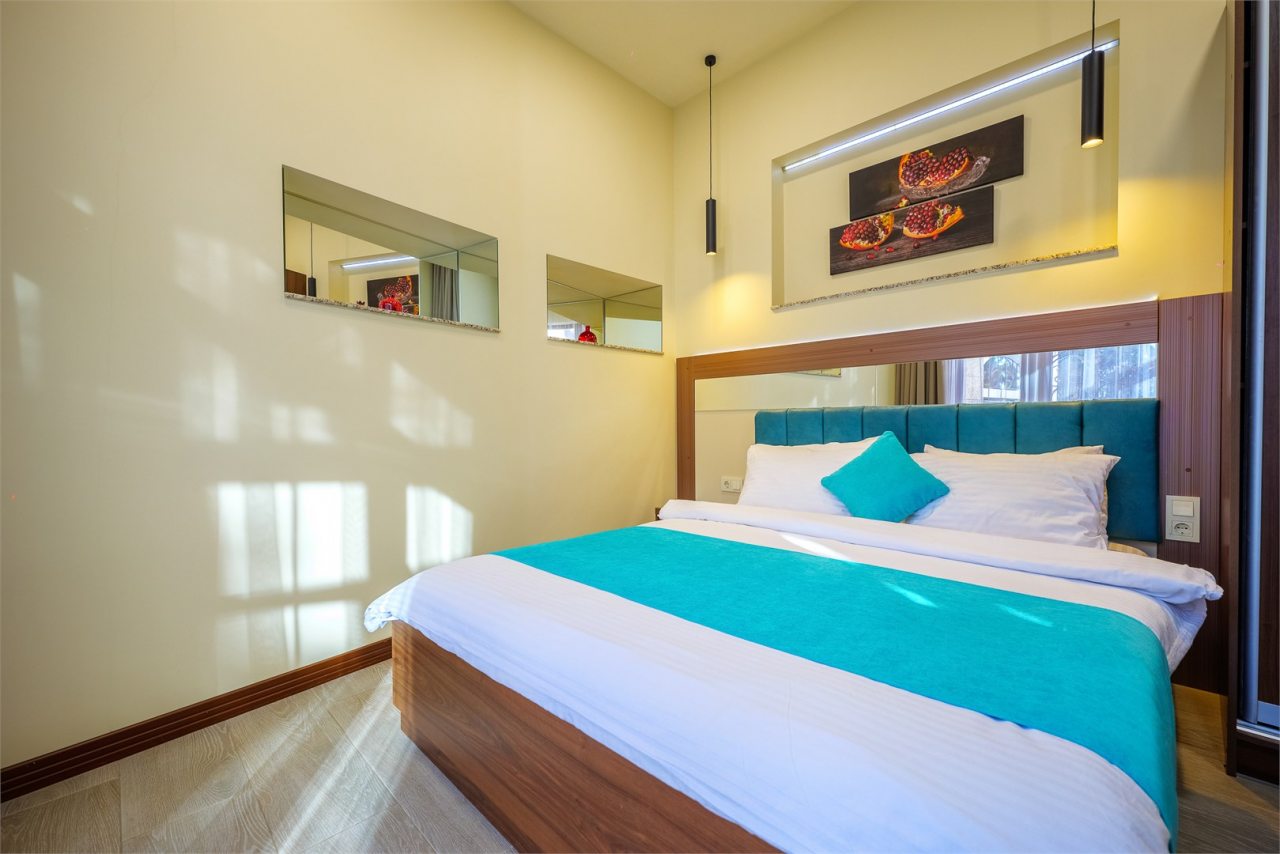 Полулюкс (С террасой (вид на море) А), Гостевой дом Гранатовое Поместье