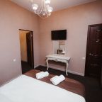 Люкс, Отель Кураж