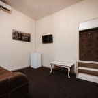 Люкс, Отель Кураж