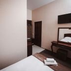 Двухместный (Эконом с одной кроватью (без окна)), Отель Кураж