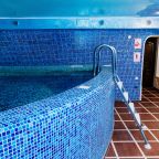 Бассейн, Отель Кураж