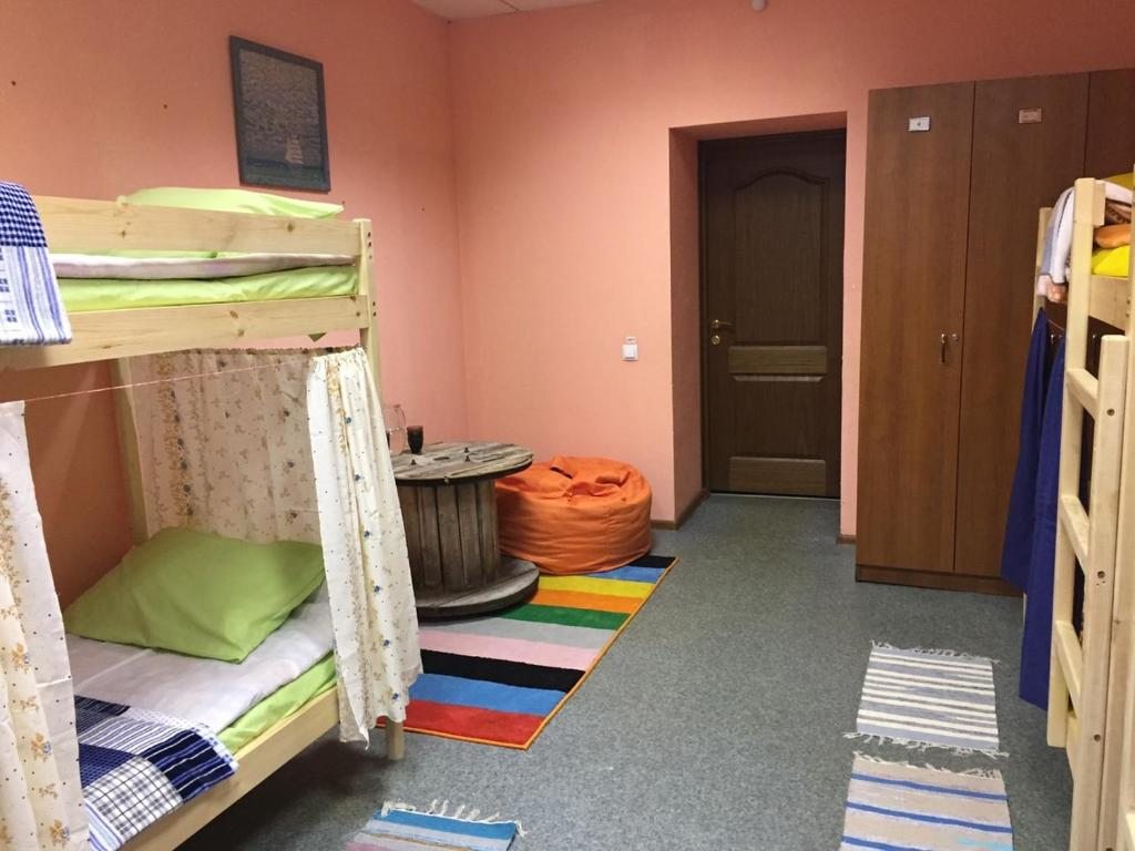 Номер (Кровать в общем 6-местном номере для мужчин и женщин) хостела Сова, Иваново