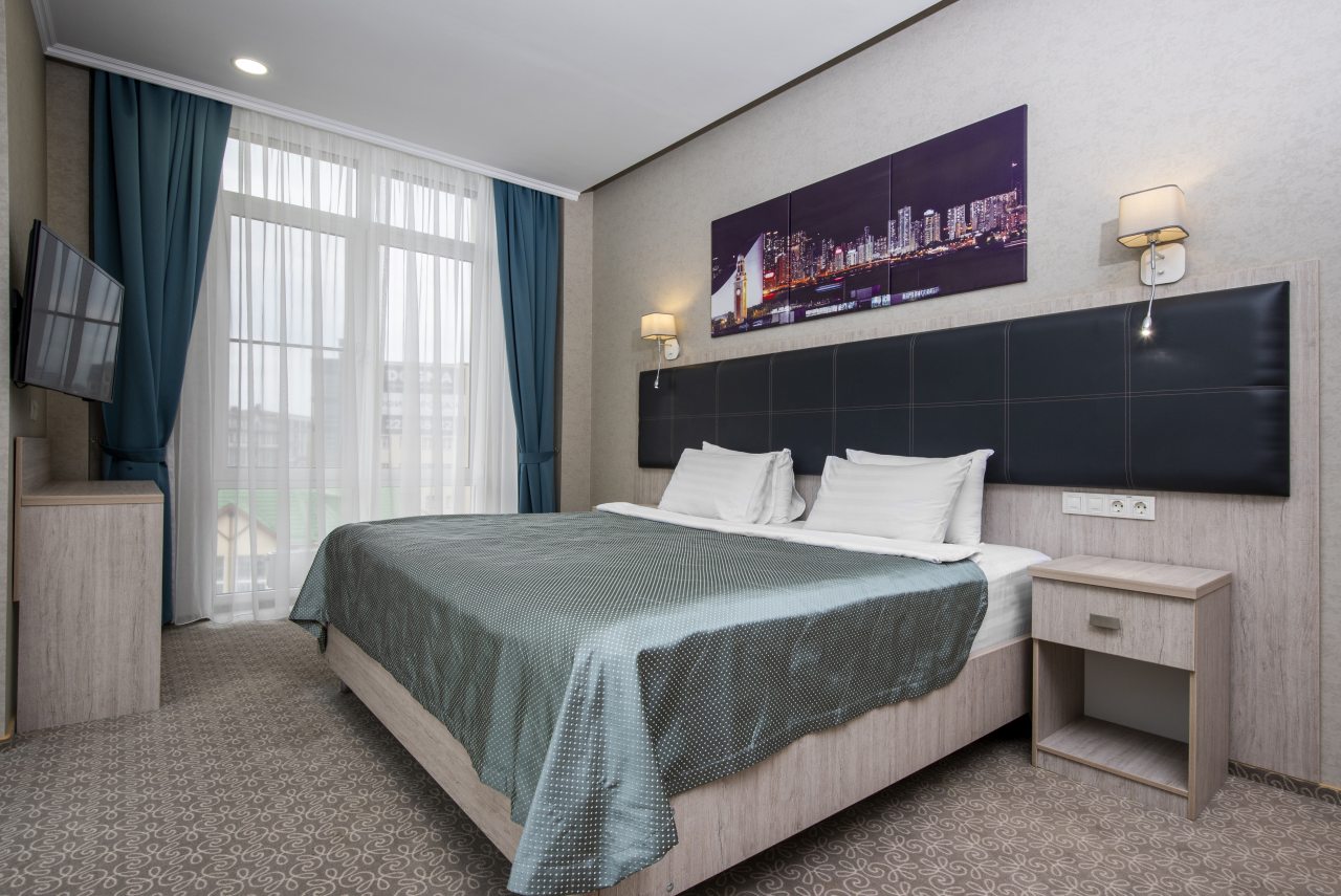 Трехместный (Люкс), Congress Hotel Krasnodar