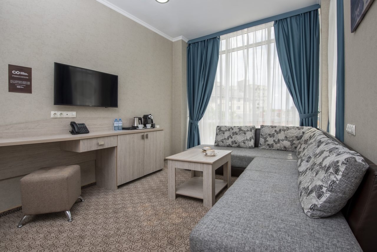 Трехместный (Премьер Люкс), Congress Hotel Krasnodar