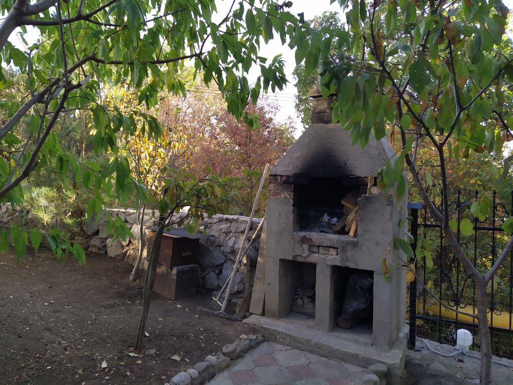 Барбекю, Гостевой дом Крым. Ностальжи