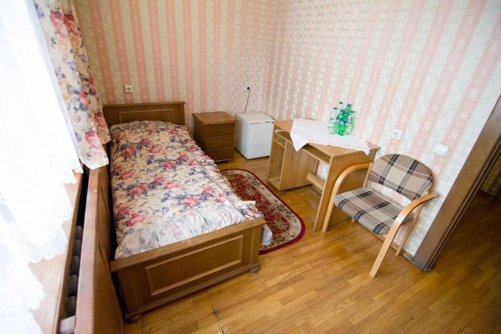 Двухместный (Бюджетный двухместный номер с 1 кроватью) гостевого дома Радуга, Бобруйск