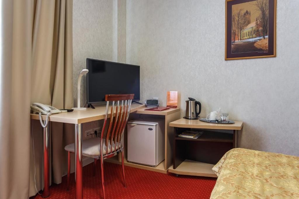 Двухместный (Стандартный двухместный номер с 1 кроватью) отеля Семашко, Гродно